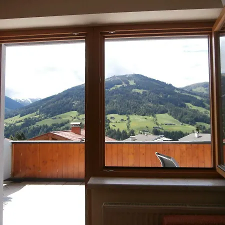 Haus Kristall Guest house