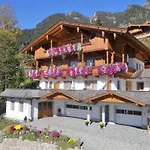 Casa de hóspedes Haus Kristall