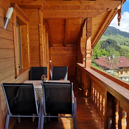 Casa de hóspedes Haus Kristall 4*
