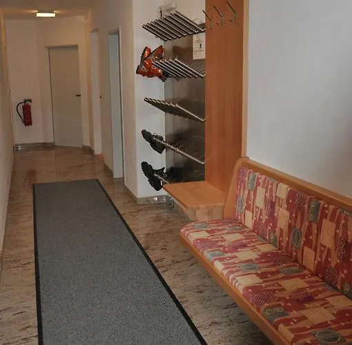 Haus Kristall بيت ضيافة